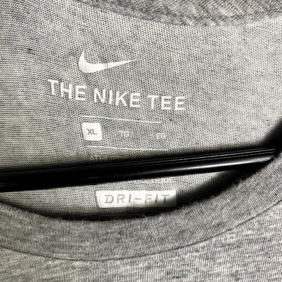 The Nike Tee Shirt Dri Fit Adult Extra Large Gray Just Do It Basketball Casual - Picture 5 of 10